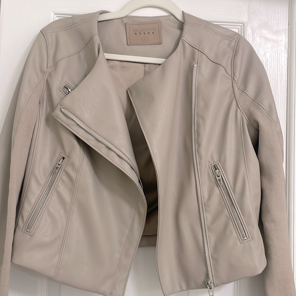Moto jacket, light beige. Super chic!